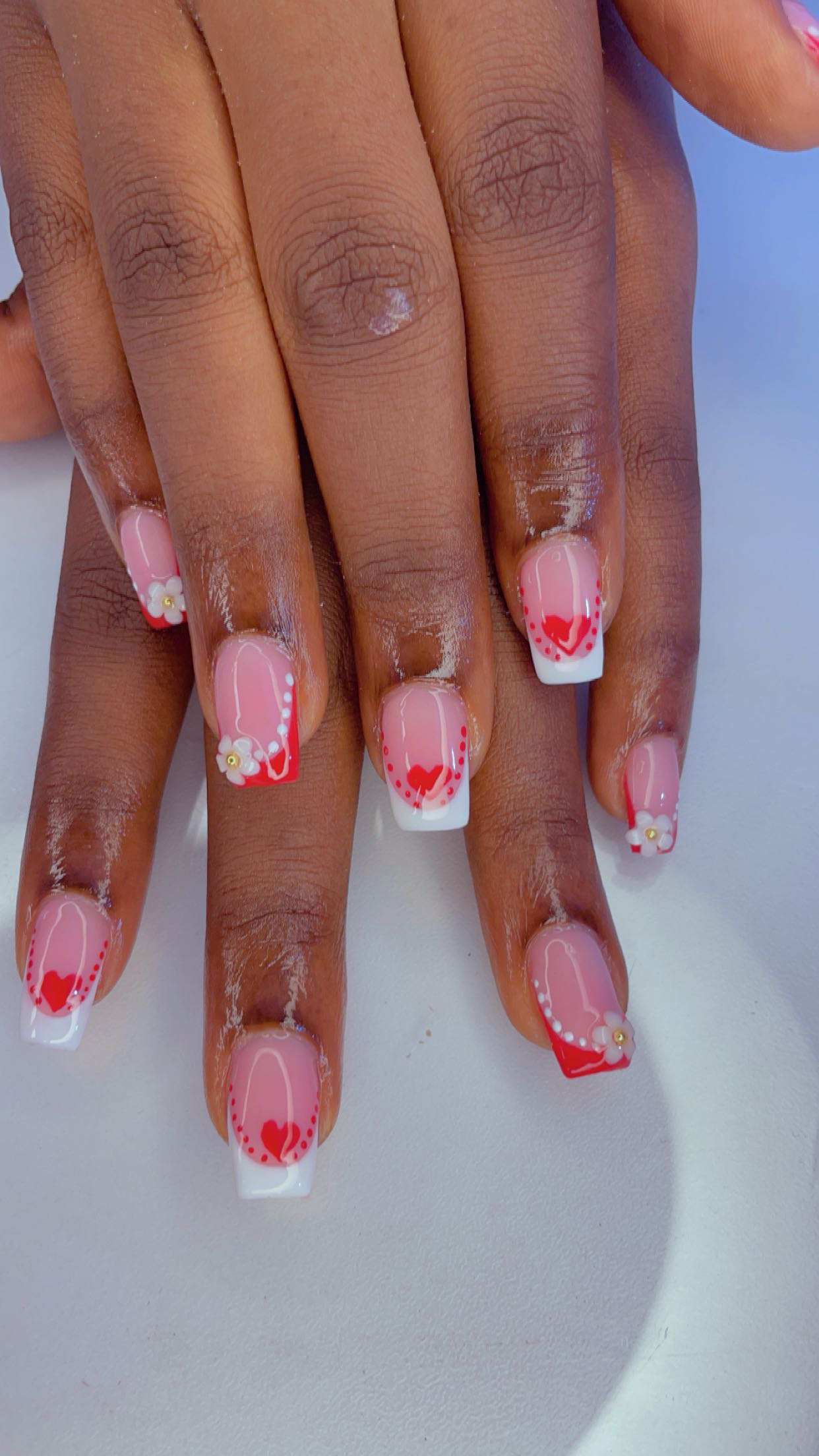 Nails tech and Makeup Artist — photo 6